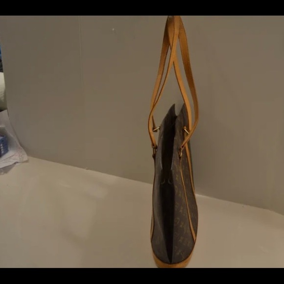 Authentic Louis Vuitton Bag - Picture 3 of 8